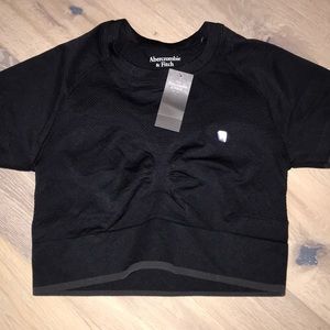 Women’s cropped rash guard